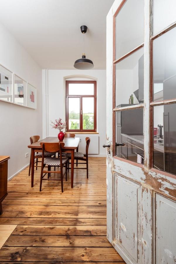 Kuenstlerzimmer Im Kulturhaus Haeselburg Gera Exteriör bild