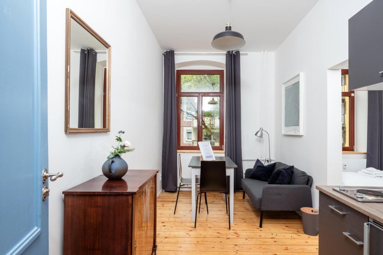 Kuenstlerzimmer Im Kulturhaus Haeselburg Gera Exteriör bild