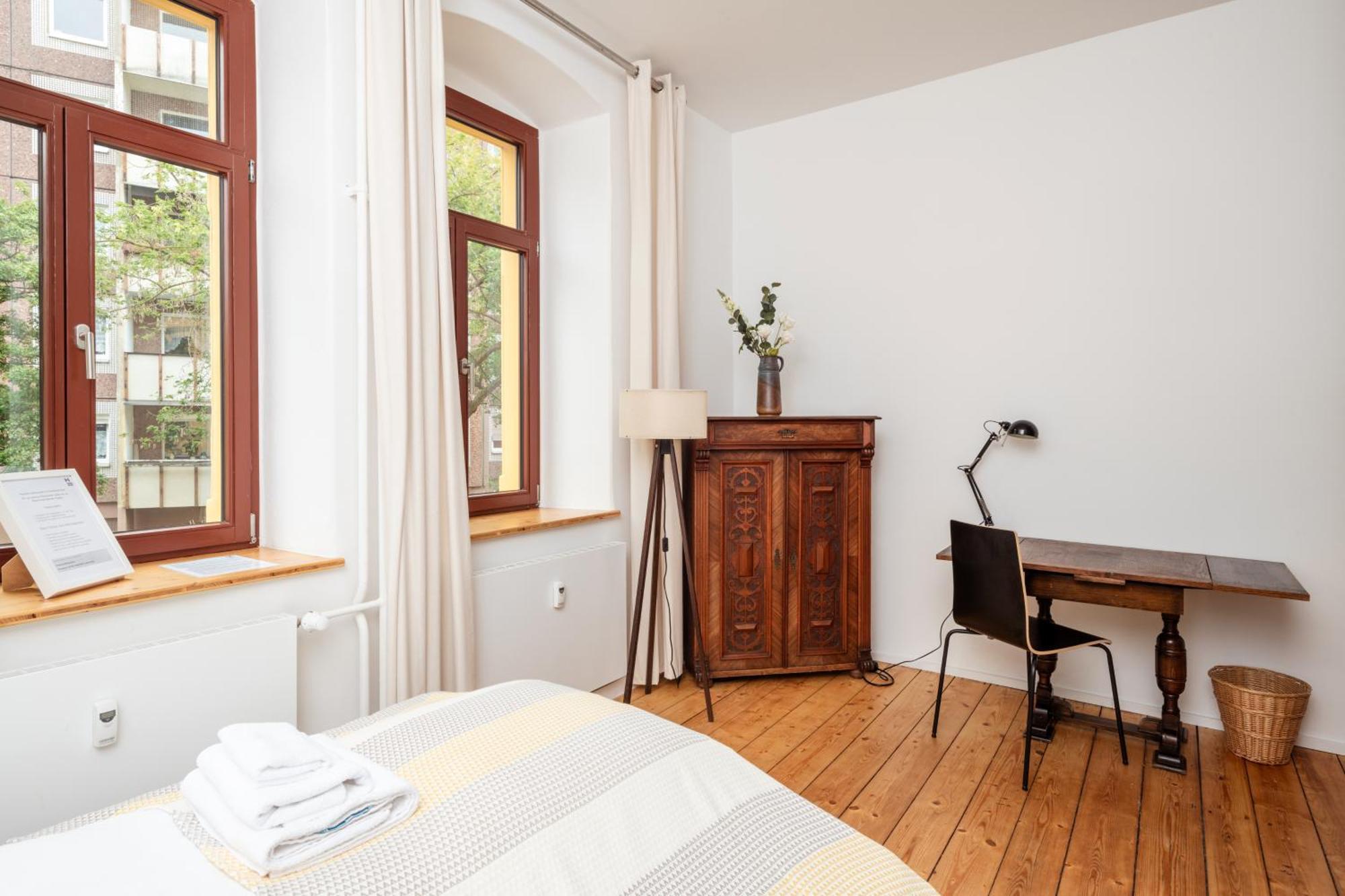 Kuenstlerzimmer Im Kulturhaus Haeselburg Gera Exteriör bild
