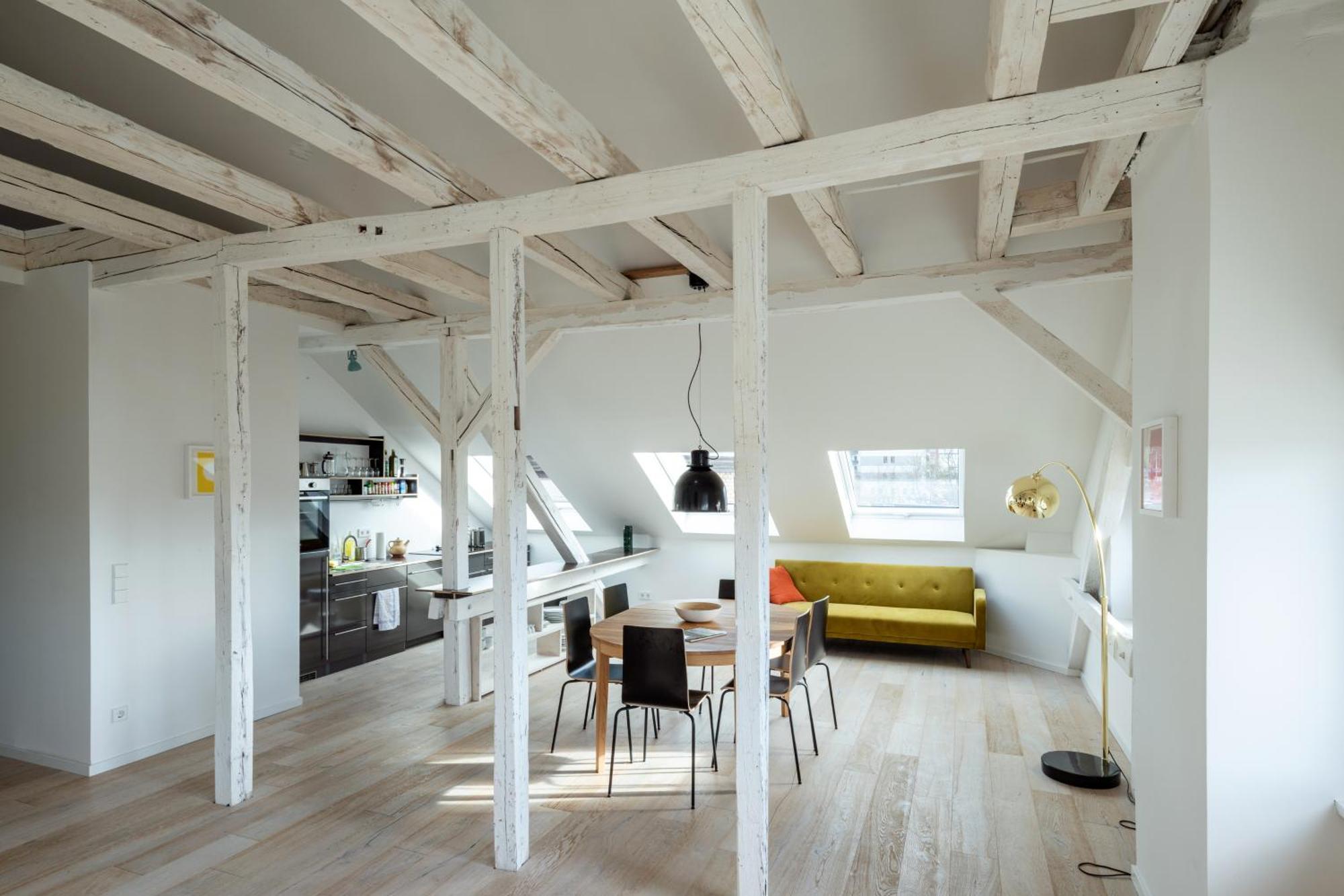 Kuenstlerzimmer Im Kulturhaus Haeselburg Gera Exteriör bild