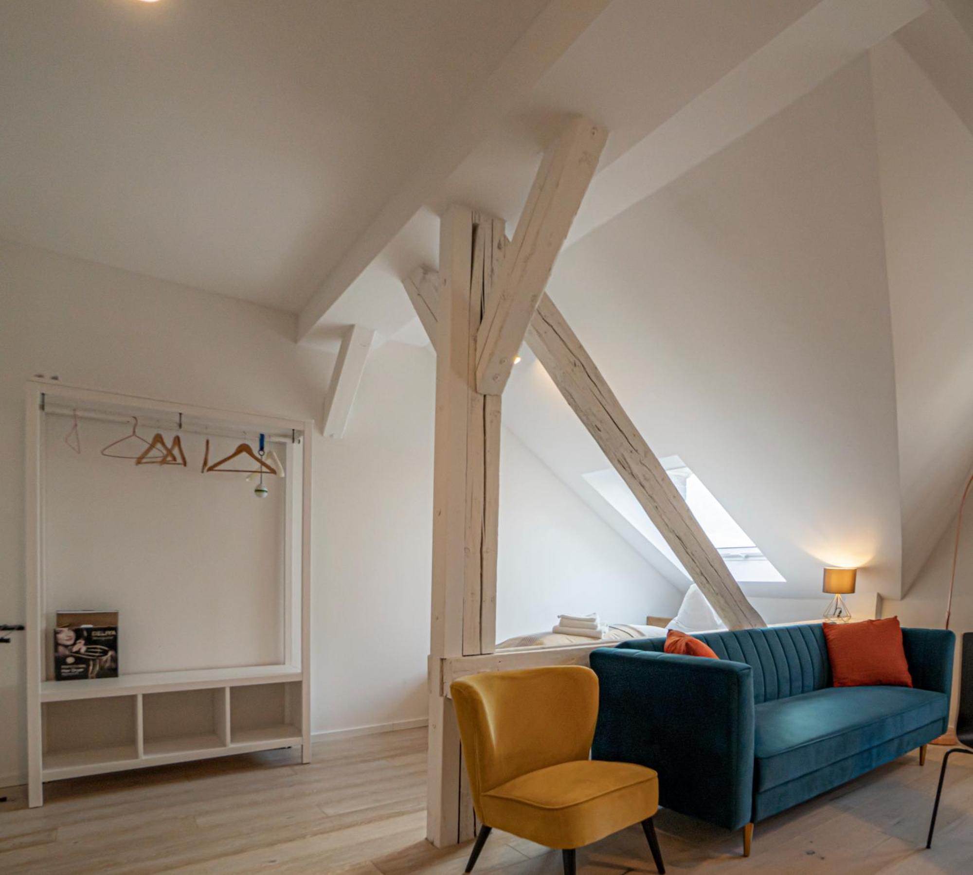 Kuenstlerzimmer Im Kulturhaus Haeselburg Gera Exteriör bild